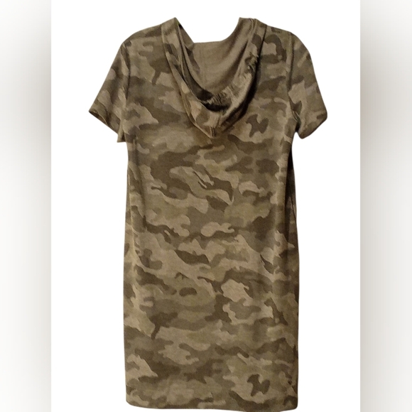 Jane & Delancey - Sweatshirt Dress Grey Camouflage Short Sleeve, Pockets, Size M - Picture 9 of 10